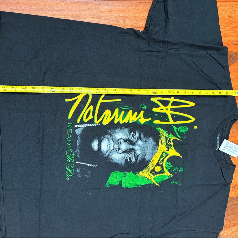 Black Notorious B.I.G. Graphic T-Shirt with Green and Yellow Design Size 2x NWT - Picture 5 of 6